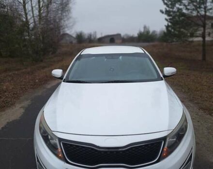 Білий Кіа Оптіма, об'ємом двигуна 2.4 л та пробігом 111 тис. км за 9000 $, фото 11 на Automoto.ua