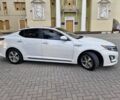 Белый Киа Оптима, объемом двигателя 2.4 л и пробегом 230 тыс. км за 8600 $, фото 5 на Automoto.ua