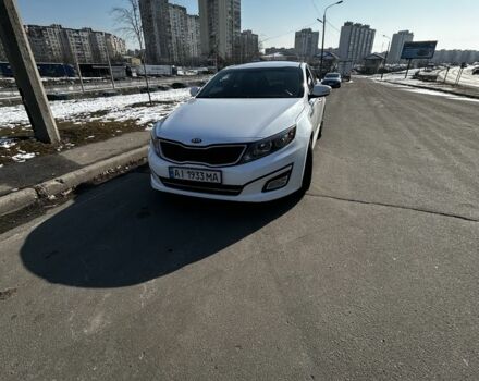 Белый Киа Оптима, объемом двигателя 2 л и пробегом 120 тыс. км за 7500 $, фото 5 на Automoto.ua