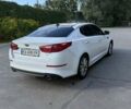 Білий Кіа Оптіма, об'ємом двигуна 2.4 л та пробігом 113 тис. км за 7700 $, фото 3 на Automoto.ua