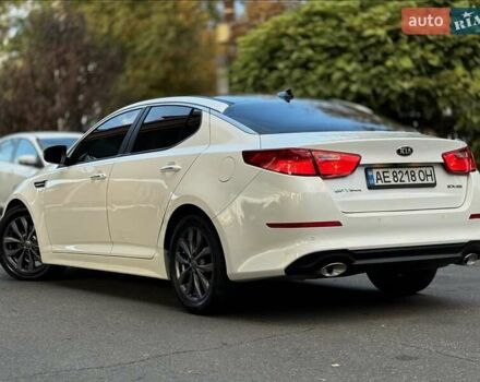 Белый Киа Оптима, объемом двигателя 2.4 л и пробегом 240 тыс. км за 9000 $, фото 2 на Automoto.ua