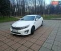 Белый Киа Оптима, объемом двигателя 2.36 л и пробегом 258 тыс. км за 10300 $, фото 6 на Automoto.ua