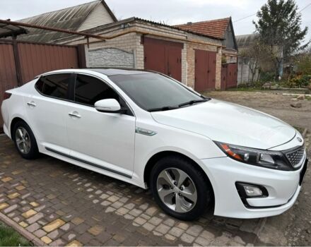 Білий Кіа Оптіма, об'ємом двигуна 2.4 л та пробігом 188 тис. км за 8800 $, фото 4 на Automoto.ua