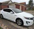 Білий Кіа Оптіма, об'ємом двигуна 2.4 л та пробігом 188 тис. км за 8800 $, фото 4 на Automoto.ua