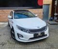 Белый Киа Оптима, объемом двигателя 2 л и пробегом 84 тыс. км за 1100 $, фото 1 на Automoto.ua