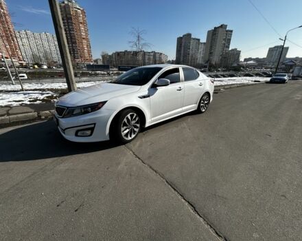 Белый Киа Оптима, объемом двигателя 2 л и пробегом 120 тыс. км за 7500 $, фото 4 на Automoto.ua