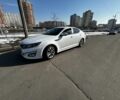 Белый Киа Оптима, объемом двигателя 2 л и пробегом 120 тыс. км за 7500 $, фото 4 на Automoto.ua