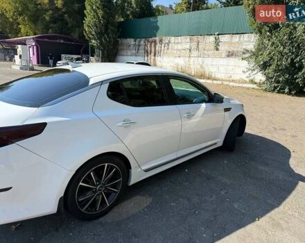 Белый Киа Оптима, объемом двигателя 2.36 л и пробегом 192 тыс. км за 11500 $, фото 4 на Automoto.ua