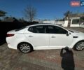 Белый Киа Оптима, объемом двигателя 2.36 л и пробегом 142 тыс. км за 10100 $, фото 4 на Automoto.ua