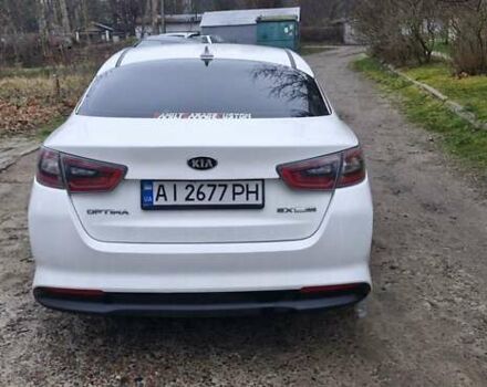 Білий Кіа Оптіма, об'ємом двигуна 2.4 л та пробігом 296 тис. км за 11800 $, фото 2 на Automoto.ua