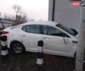 Белый Киа Оптима, объемом двигателя 2.36 л и пробегом 180 тыс. км за 3900 $, фото 2 на Automoto.ua
