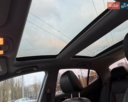 Білий Кіа Оптіма, об'ємом двигуна 2 л та пробігом 283 тис. км за 11500 $, фото 36 на Automoto.ua