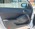 Белый Киа Оптима, объемом двигателя 2.36 л и пробегом 220 тыс. км за 10500 $, фото 12 на Automoto.ua