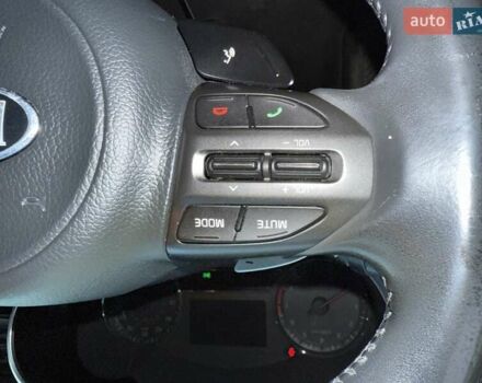 Білий Кіа Оптіма, об'ємом двигуна 2 л та пробігом 283 тис. км за 11500 $, фото 38 на Automoto.ua