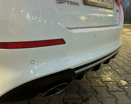 Білий Кіа Оптіма, об'ємом двигуна 2 л та пробігом 194 тис. км за 12900 $, фото 57 на Automoto.ua