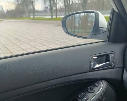 Белый Киа Оптима, объемом двигателя 2.36 л и пробегом 258 тыс. км за 10300 $, фото 32 на Automoto.ua