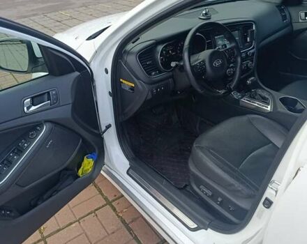 Белый Киа Оптима, объемом двигателя 2.36 л и пробегом 258 тыс. км за 10300 $, фото 37 на Automoto.ua