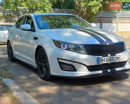 Белый Киа Оптима, объемом двигателя 2.4 л и пробегом 175 тыс. км за 10000 $, фото 8 на Automoto.ua