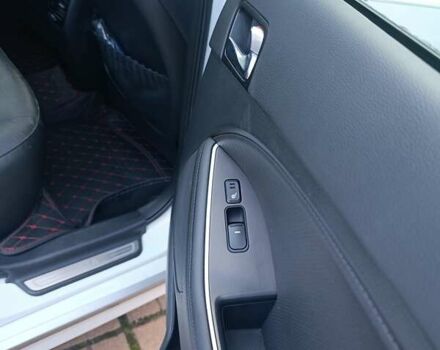 Белый Киа Оптима, объемом двигателя 2.36 л и пробегом 258 тыс. км за 10300 $, фото 39 на Automoto.ua