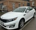 Белый Киа Оптима, объемом двигателя 2.4 л и пробегом 141 тыс. км за 10000 $, фото 2 на Automoto.ua