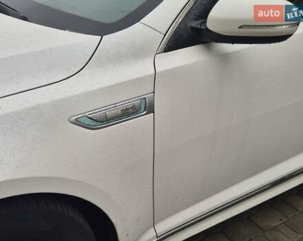 Белый Киа Оптима, объемом двигателя 2.36 л и пробегом 185 тыс. км за 6500 $, фото 15 на Automoto.ua