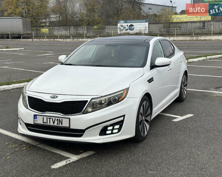 Белый Киа Оптима, объемом двигателя 2.36 л и пробегом 181 тыс. км за 9300 $, фото 2 на Automoto.ua
