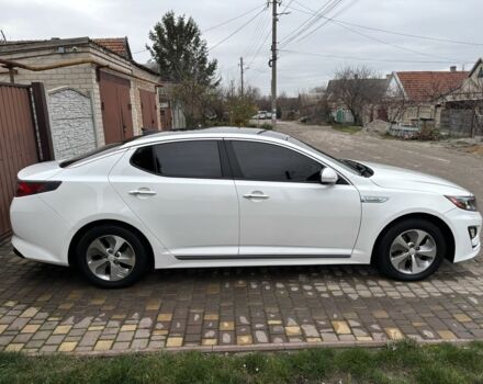 Білий Кіа Оптіма, об'ємом двигуна 2.4 л та пробігом 188 тис. км за 8800 $, фото 6 на Automoto.ua