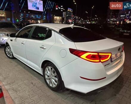 Белый Киа Оптима, объемом двигателя 2.36 л и пробегом 120 тыс. км за 9000 $, фото 2 на Automoto.ua
