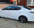 Белый Киа Оптима, объемом двигателя 2 л и пробегом 84 тыс. км за 1100 $, фото 1 на Automoto.ua
