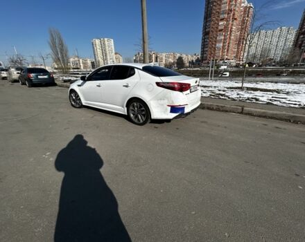 Белый Киа Оптима, объемом двигателя 2 л и пробегом 120 тыс. км за 7500 $, фото 3 на Automoto.ua