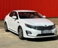 Білий Кіа Оптіма, об'ємом двигуна 2.4 л та пробігом 160 тис. км за 11500 $, фото 4 на Automoto.ua