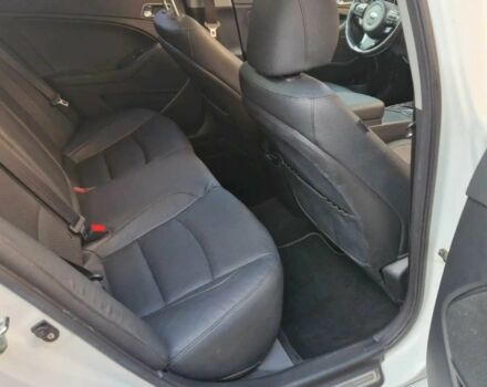 Белый Киа Оптима, объемом двигателя 2 л и пробегом 84 тыс. км за 1100 $, фото 8 на Automoto.ua