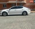 Белый Киа Оптима, объемом двигателя 2.4 л и пробегом 143 тыс. км за 12000 $, фото 2 на Automoto.ua