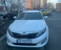 Білий Кіа Оптіма, об'ємом двигуна 2.4 л та пробігом 178 тис. км за 8500 $, фото 2 на Automoto.ua