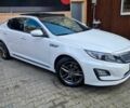 Белый Киа Оптима, объемом двигателя 2 л и пробегом 84 тыс. км за 1100 $, фото 4 на Automoto.ua