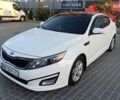 Білий Кіа Оптіма, об'ємом двигуна 2.36 л та пробігом 175 тис. км за 8500 $, фото 1 на Automoto.ua