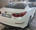Білий Кіа Оптіма, об'ємом двигуна 1 л та пробігом 196 тис. км за 9999 $, фото 3 на Automoto.ua