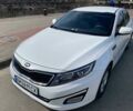 Белый Киа Оптима, объемом двигателя 2 л и пробегом 132 тыс. км за 9900 $, фото 18 на Automoto.ua