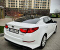 Білий Кіа Оптіма, об'ємом двигуна 2.4 л та пробігом 167 тис. км за 11800 $, фото 4 на Automoto.ua