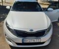 Білий Кіа Оптіма, об'ємом двигуна 2.4 л та пробігом 270 тис. км за 9500 $, фото 10 на Automoto.ua