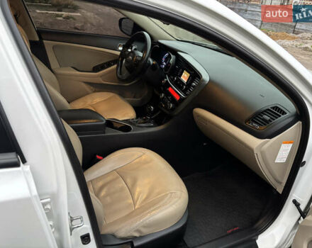 Белый Киа Оптима, объемом двигателя 0 л и пробегом 188 тыс. км за 8800 $, фото 32 на Automoto.ua