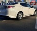 Білий Кіа Оптіма, об'ємом двигуна 2.36 л та пробігом 230 тис. км за 9900 $, фото 3 на Automoto.ua