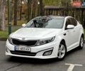Білий Кіа Оптіма, об'ємом двигуна 2.4 л та пробігом 117 тис. км за 9600 $, фото 1 на Automoto.ua