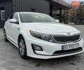 Белый Киа Оптима, объемом двигателя 2.4 л и пробегом 152 тыс. км за 10500 $, фото 6 на Automoto.ua