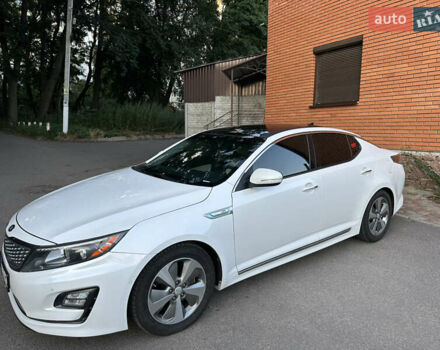 Білий Кіа Оптіма, об'ємом двигуна 2.36 л та пробігом 160 тис. км за 13000 $, фото 1 на Automoto.ua