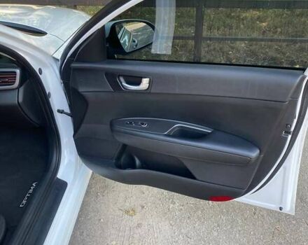 Белый Киа Оптима, объемом двигателя 2.4 л и пробегом 120 тыс. км за 9500 $, фото 15 на Automoto.ua