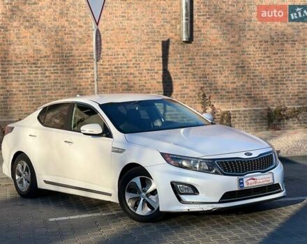 Кіа Оптіма 2015 у Одесі на Automoto.ua Білий Кіа Оптіма, об'ємом двигуна 2.36 л та пробігом 298 тис. км за 9500 $, фото 6 на Automoto.ua