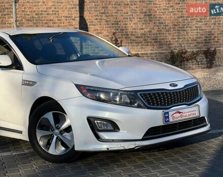 Кіа Оптіма 2015 у Одесі на Automoto.ua Білий Кіа Оптіма, об'ємом двигуна 2.36 л та пробігом 298 тис. км за 9500 $, фото 7 на Automoto.ua