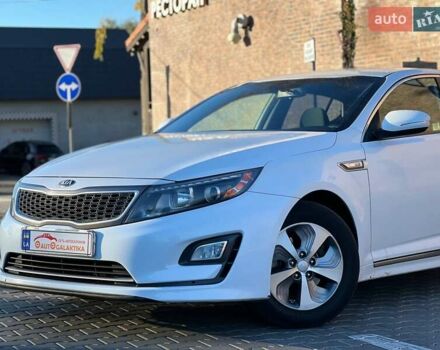 Кіа Оптіма 2015 у Одесі на Automoto.ua Білий Кіа Оптіма, об'ємом двигуна 2.36 л та пробігом 298 тис. км за 9500 $, фото 3 на Automoto.ua