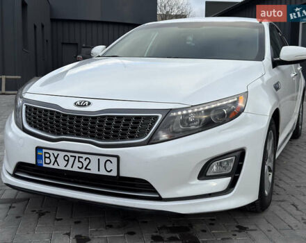 Белый Киа Оптима, объемом двигателя 2.4 л и пробегом 152 тыс. км за 10500 $, фото 7 на Automoto.ua